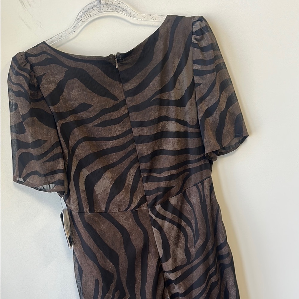 DKNY Sz 12 Animal Print Sheath Midi Dress with Flutter Sleeves • NWT! - Picture 6 of 12